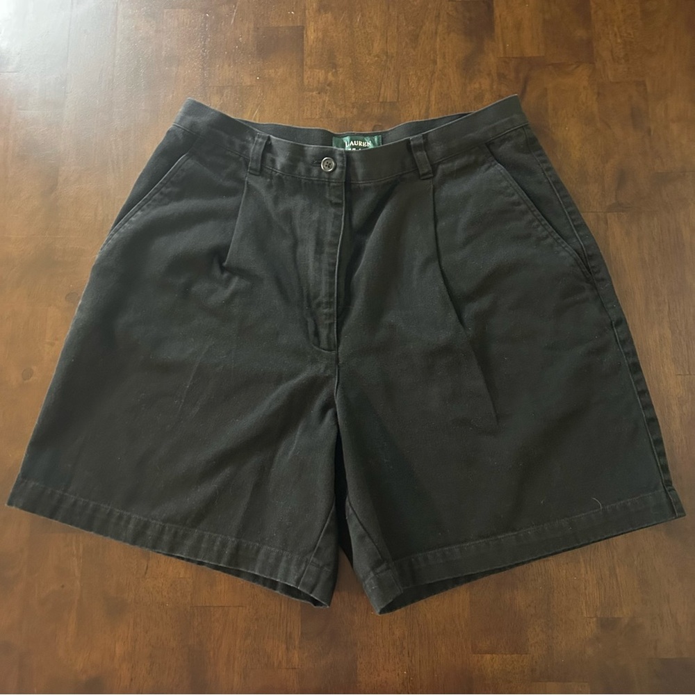 Lauren Ralph Lauren High Waisted Fitted Shorts in Black Women’s Size 8